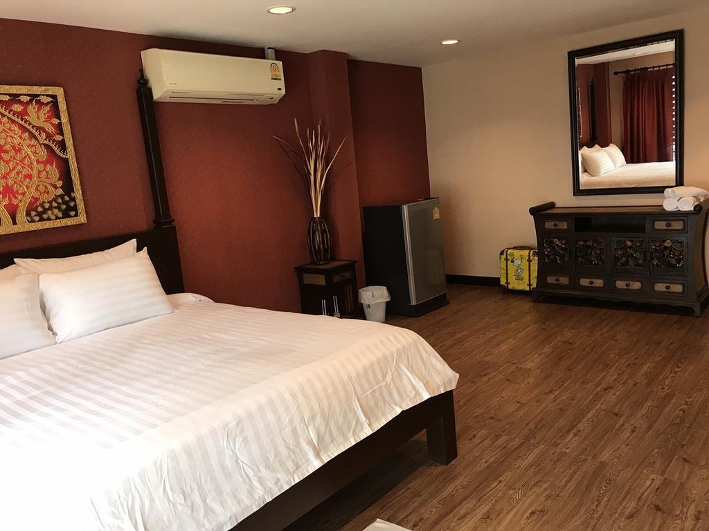 Rooftop Room 빡 끄렛 외부 사진