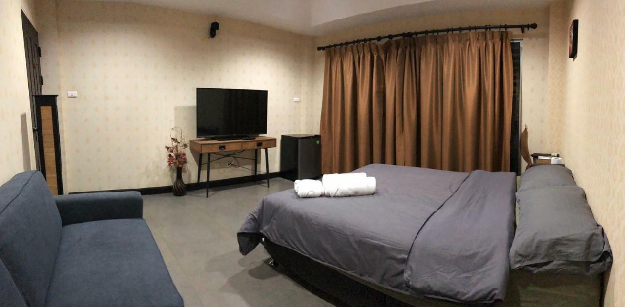 Rooftop Room 빡 끄렛 외부 사진
